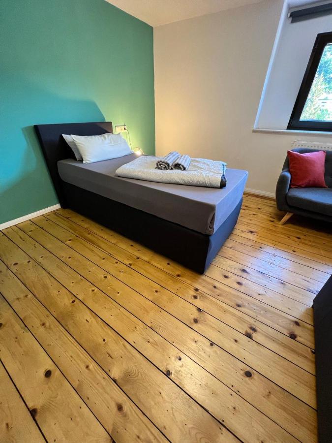 O&W Ferienhaus Mit Pool Naehe Nuerburgring, Adenau Exteriér fotografie